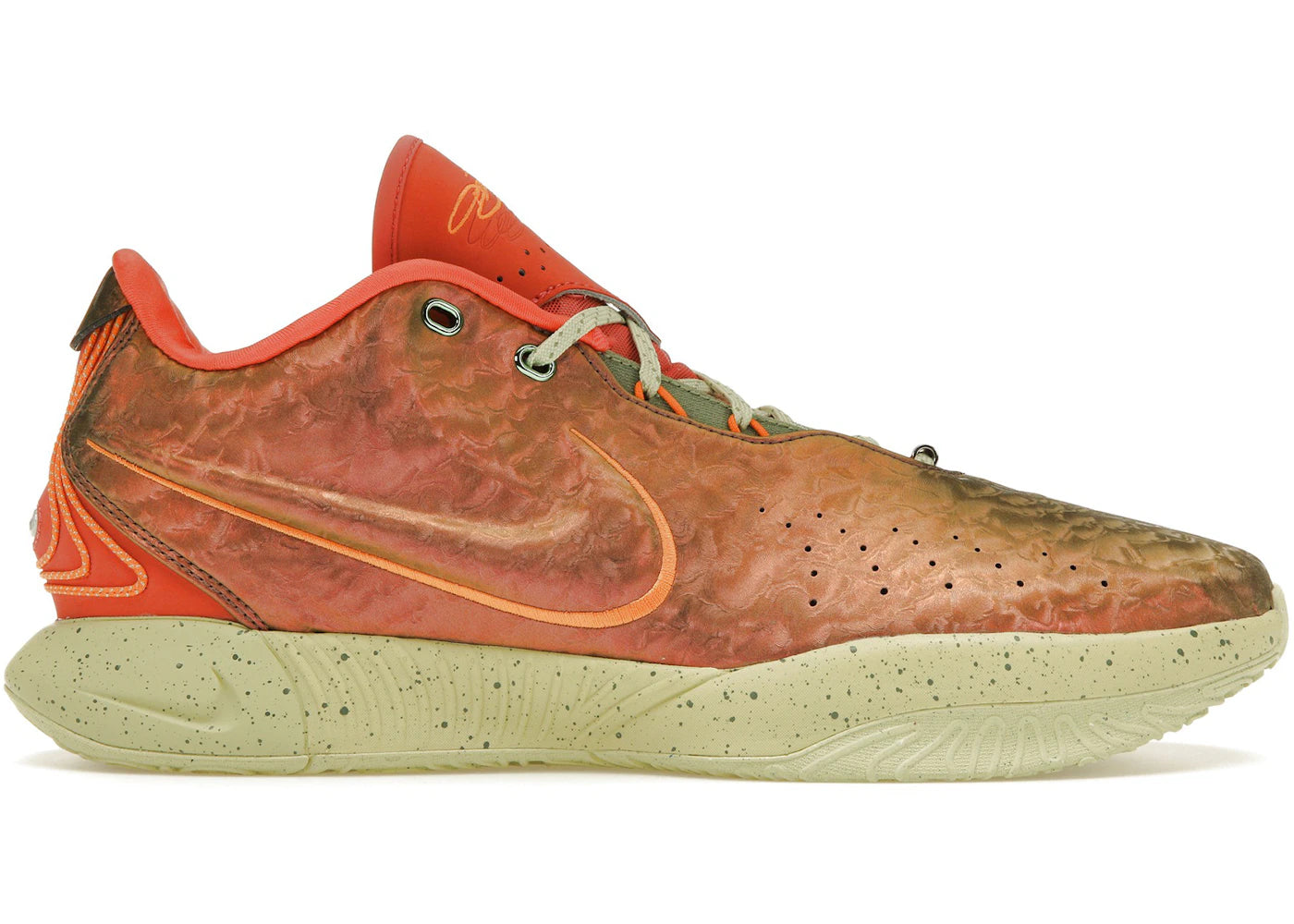 Nike LeBron 21-Queen Conch