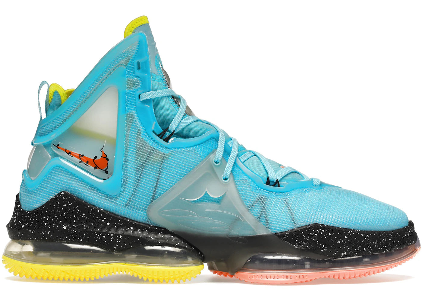 Nike LeBron 19-Christmas