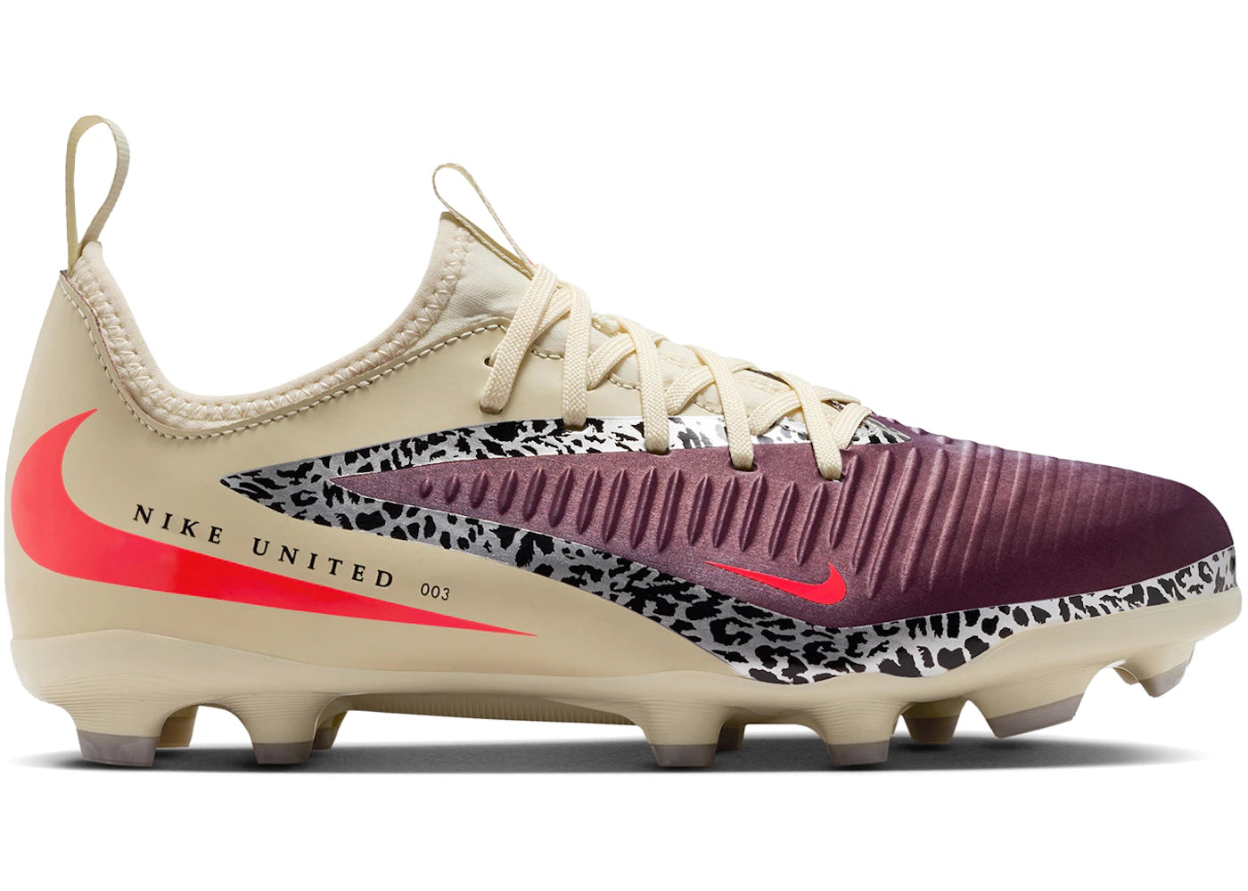 Nike Phantom 6 Low Academy FG/MG United 003 Pack - main view