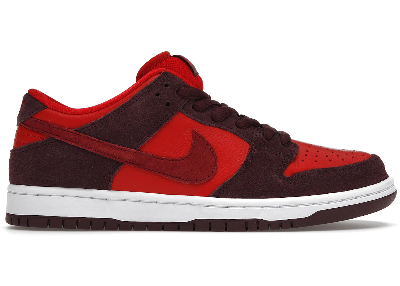 Nike SB Dunk Low-Cherry