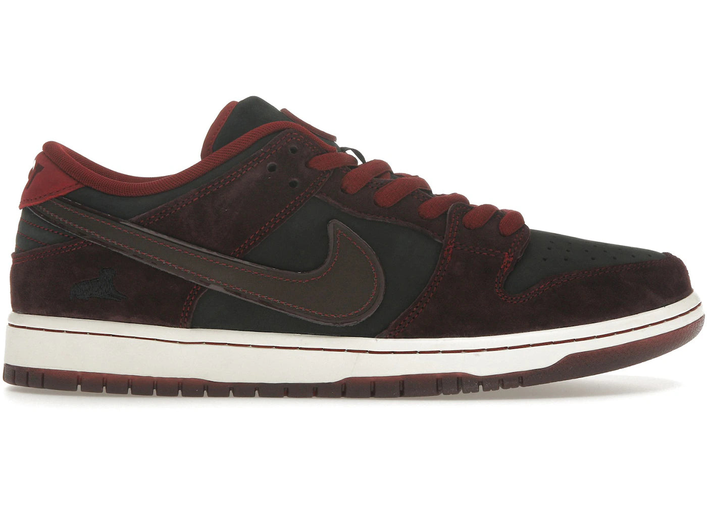 Nike SB Dunk Low-Riot Skateshop (Boîte spéciale)