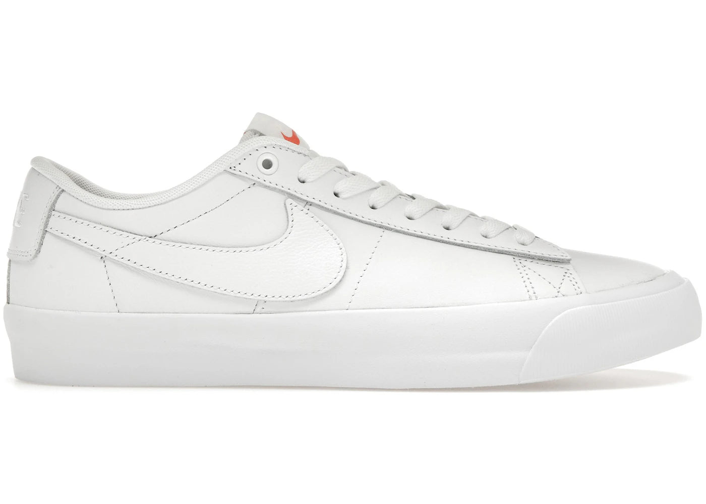 Nike SB Zoom Blazer Low Pro GT ISO-Triple White