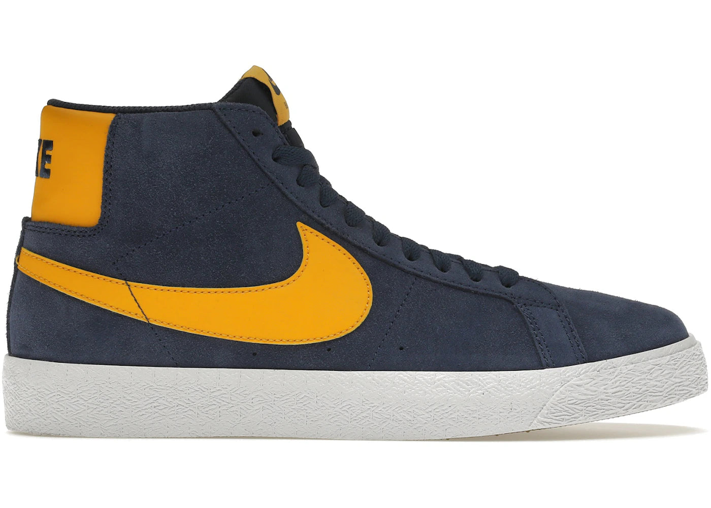 Nike SB Zoom Blazer Mid Michigan