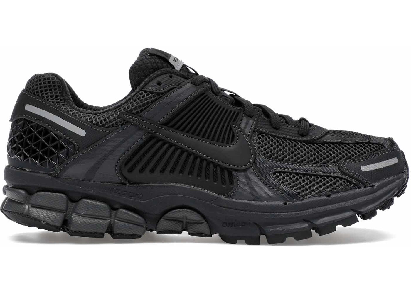 Nike Zoom Vomero 5-Triple Black (Women's)