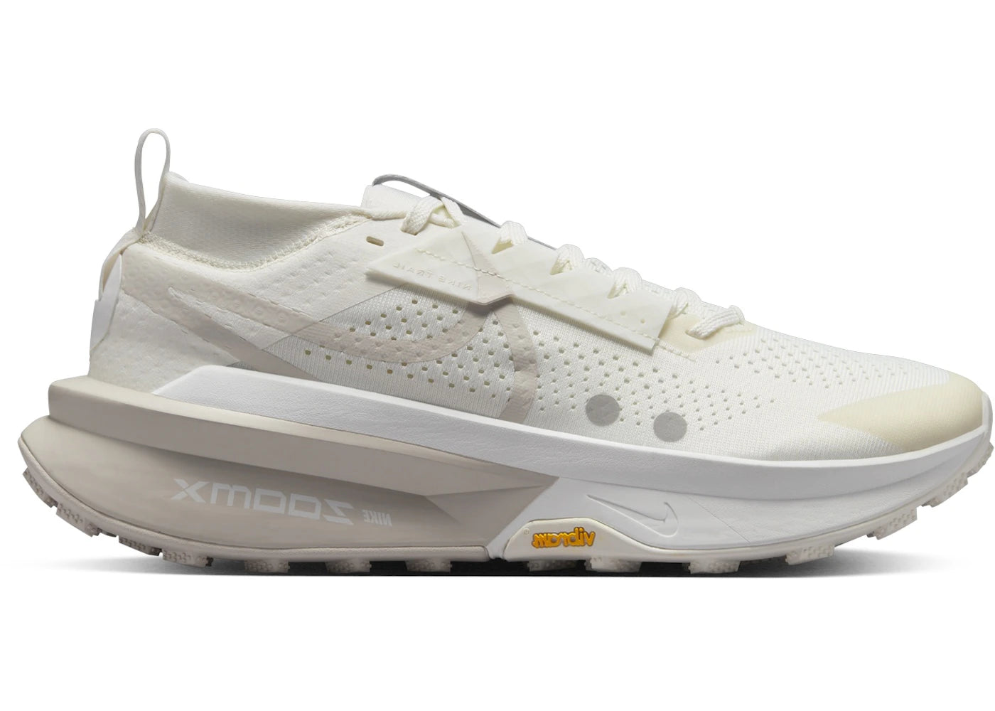 Nike ZoomX Zegama 2-Sail Blanc Sommet Platine Métallisé Marron Bois Clair