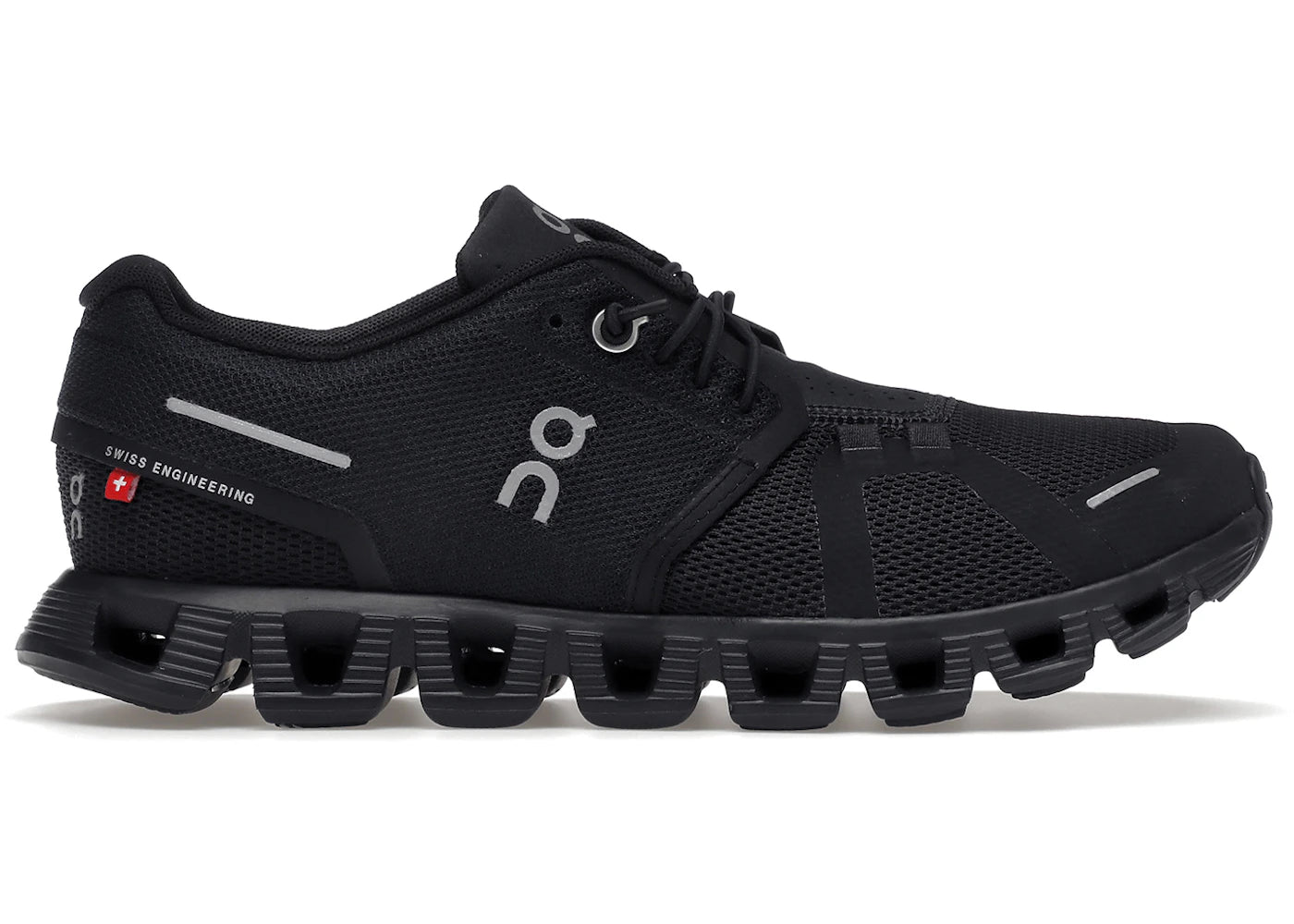 On Running Cloud 5-All Black (Women's)