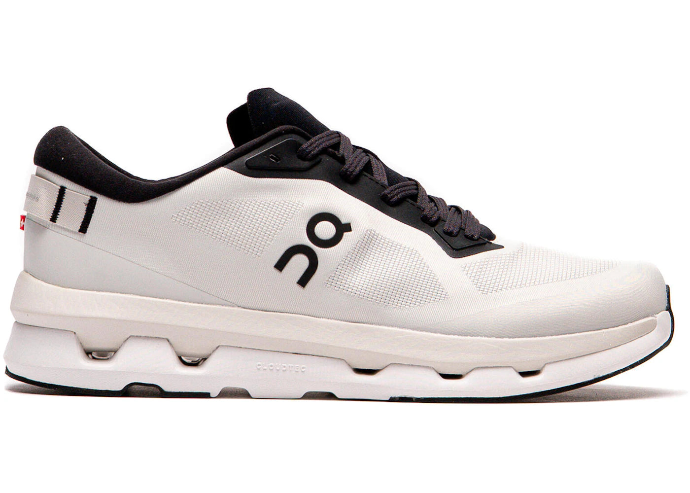 On Running Cloudzone-Ice Black