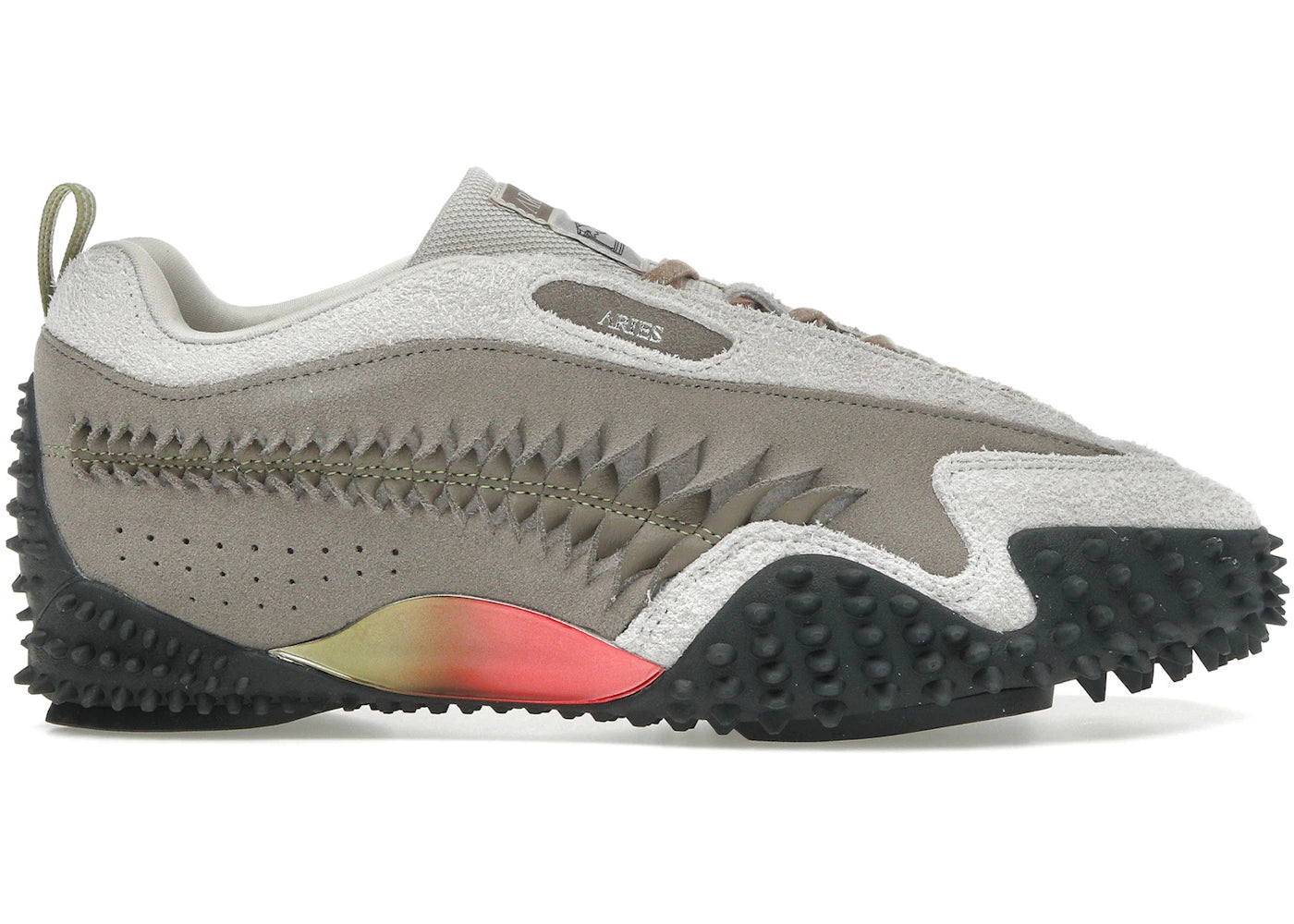 Puma Mostro-Aries Tan
