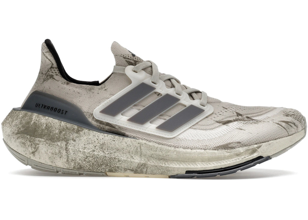 adidas Ultra Boost Light Worn-Out