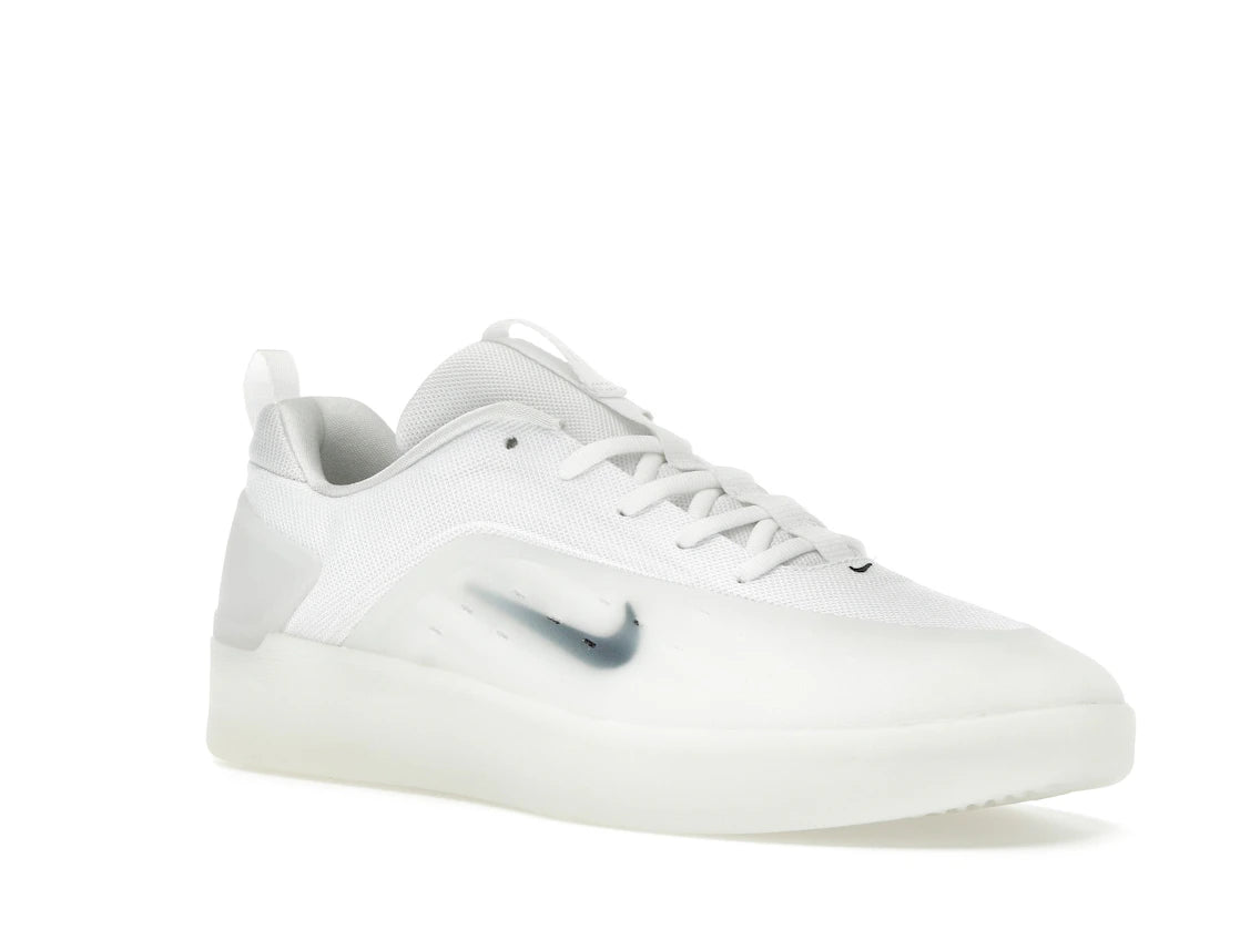 Nike SB Zoom Nyjah 4 Blanc Noir