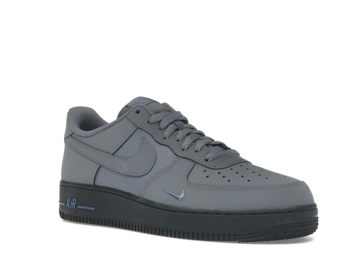 Nike Air Force 1 Low '07 LV8 Smoke Grey Anthracite Diffused Blue