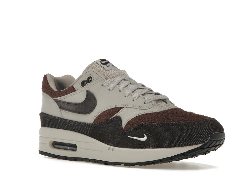 Nike Air Max 1 size? Exclusive Considered - alternate angle 2