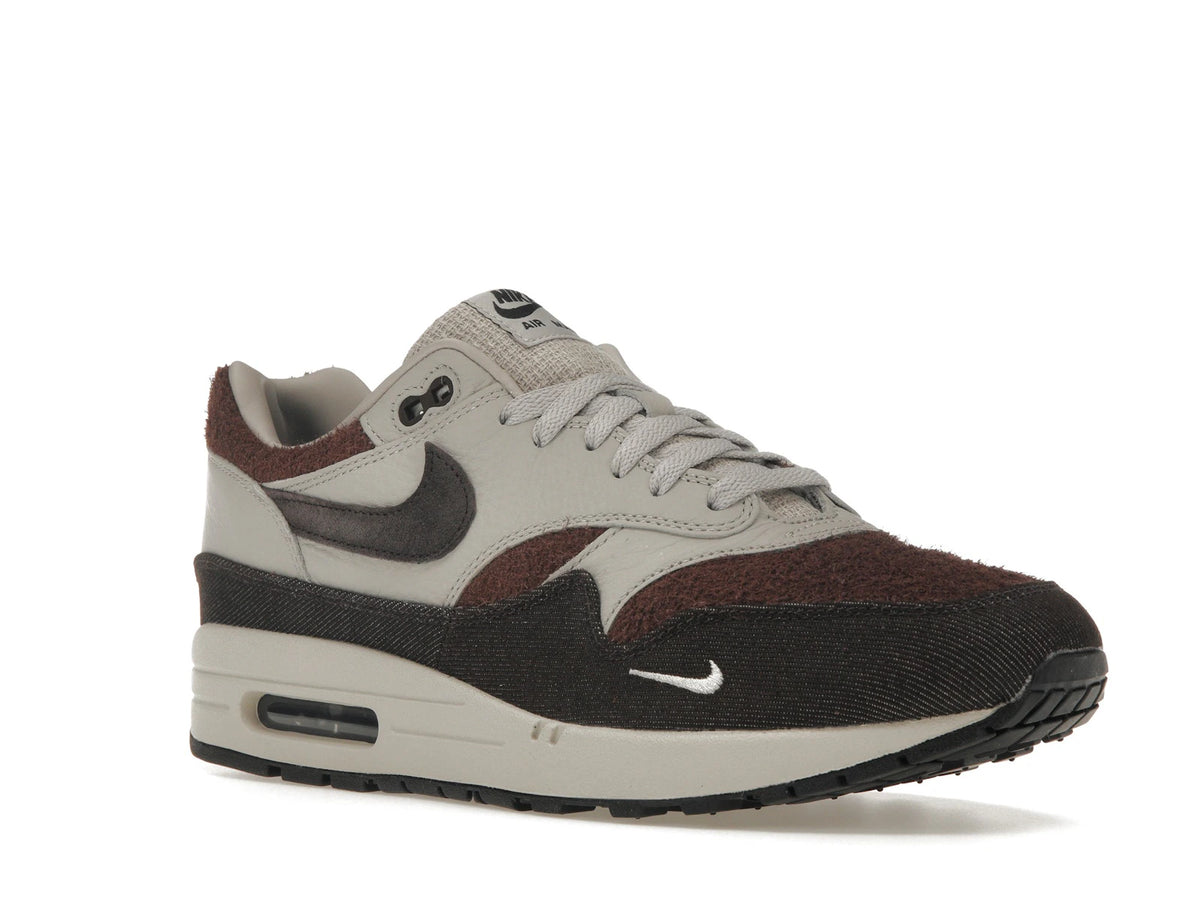 Nike Air Max 1 size? Exclusive Considered - alternate angle 2