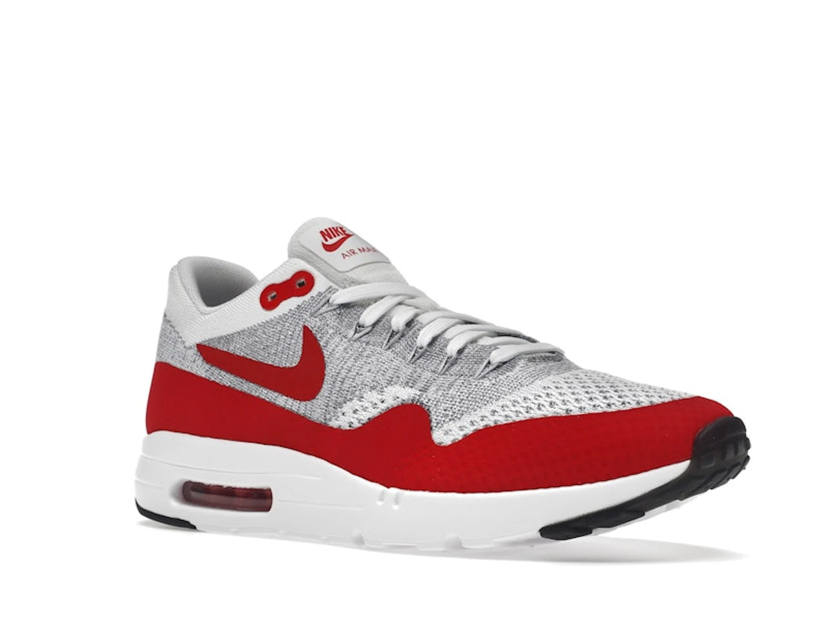 Nike Air Max 1 Flyknit OG - alternate angle 2