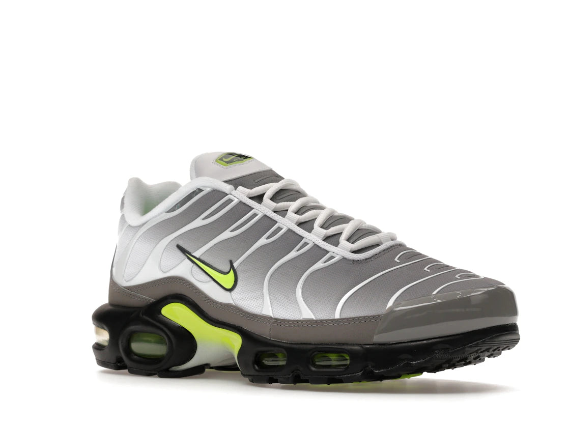 Nike Air Max Plus Neon