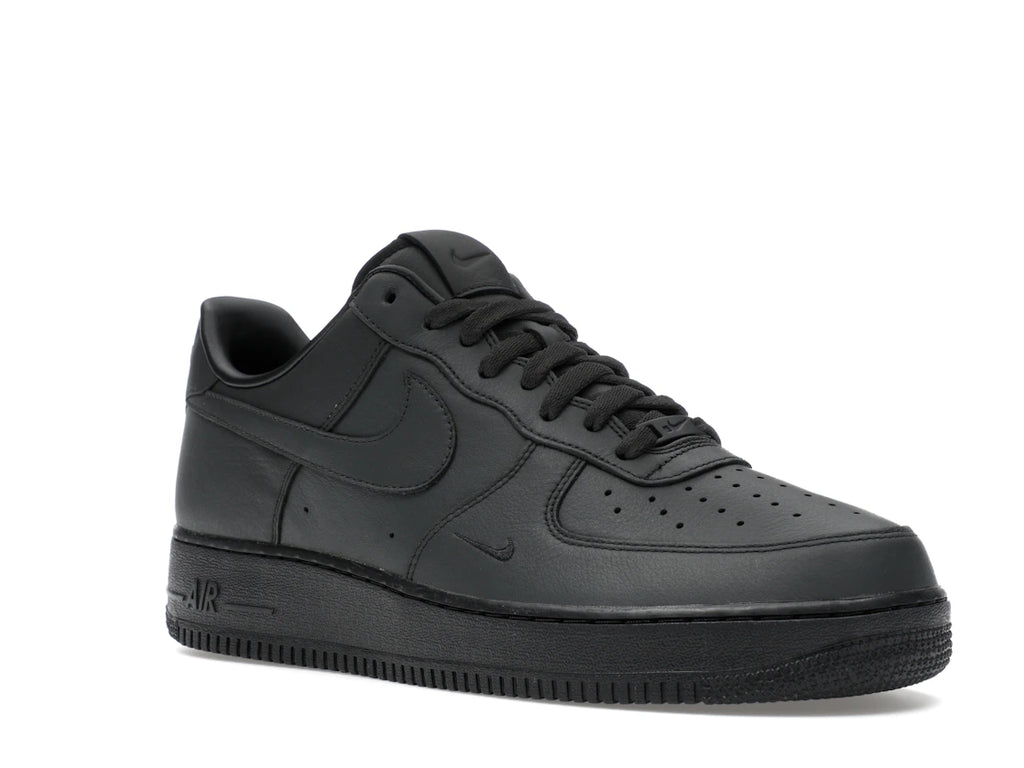 Nike Air Force 1 Low .SWOOSH Dirty Triple Black