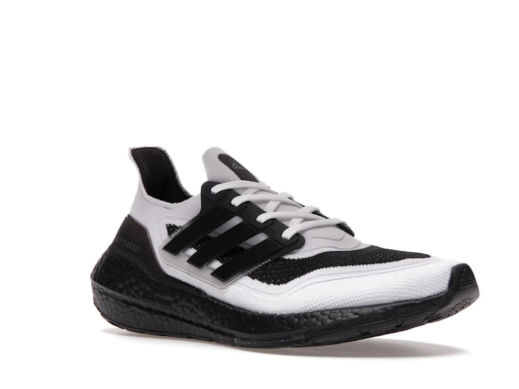 adidas Ultra Boost 21 Oreo