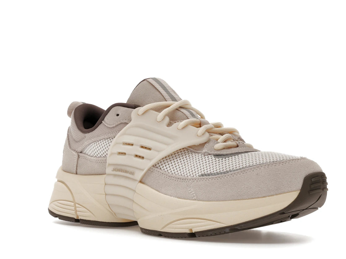 Jordan Trunner O/S Light Orewood Brown