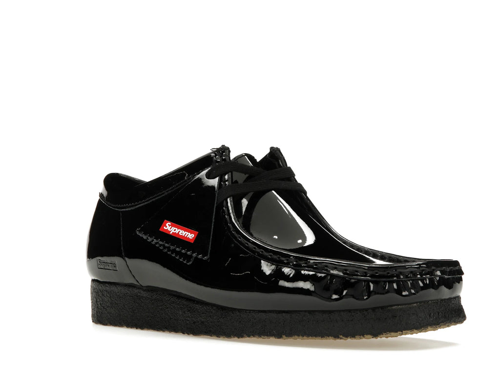 Clarks Originals Wallabee Patent Leather Boot Supreme Black - alternate angle 2