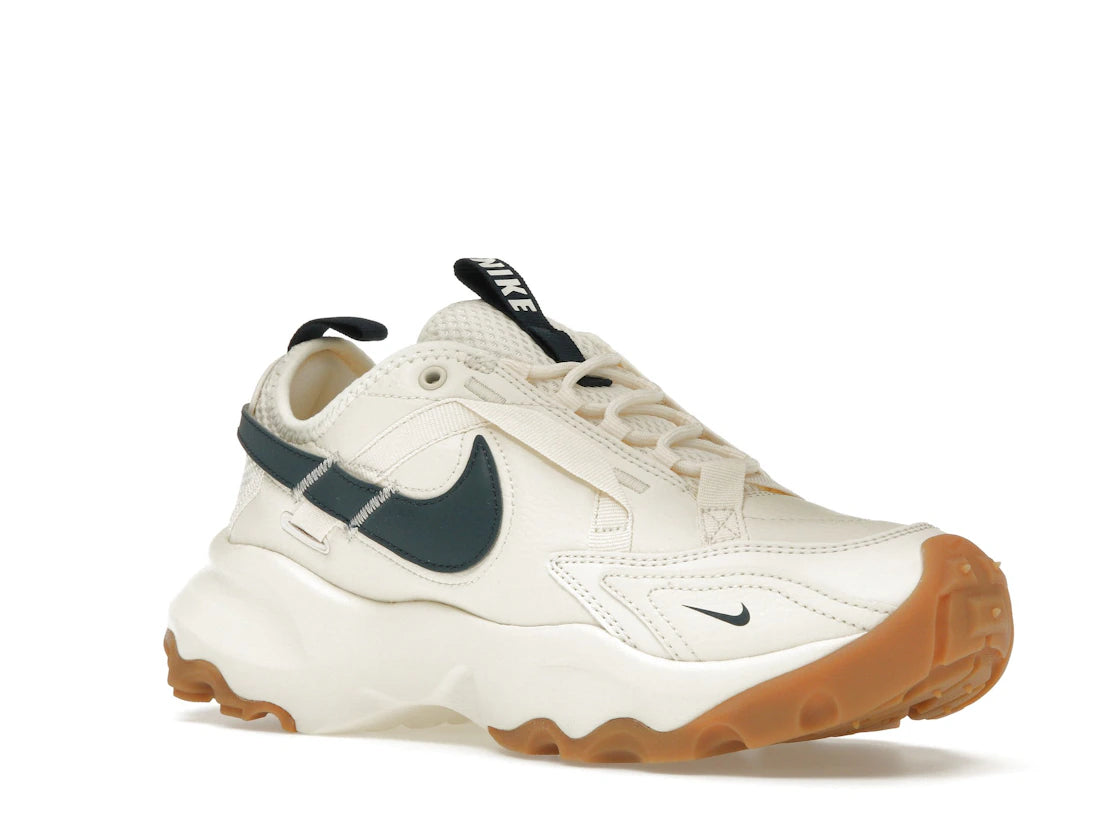 Nike TC 7900 Pale Ivory Gum Light Brown Armory Navy