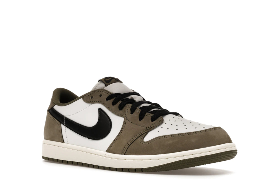 Jordan 1 Retro Low OG olive moyen