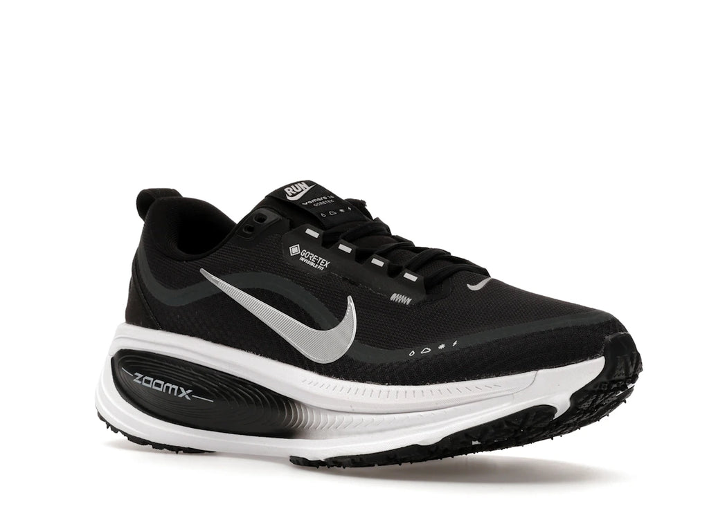 Nike Vomero 18 Gore-Tex Black White Metallic Silver
