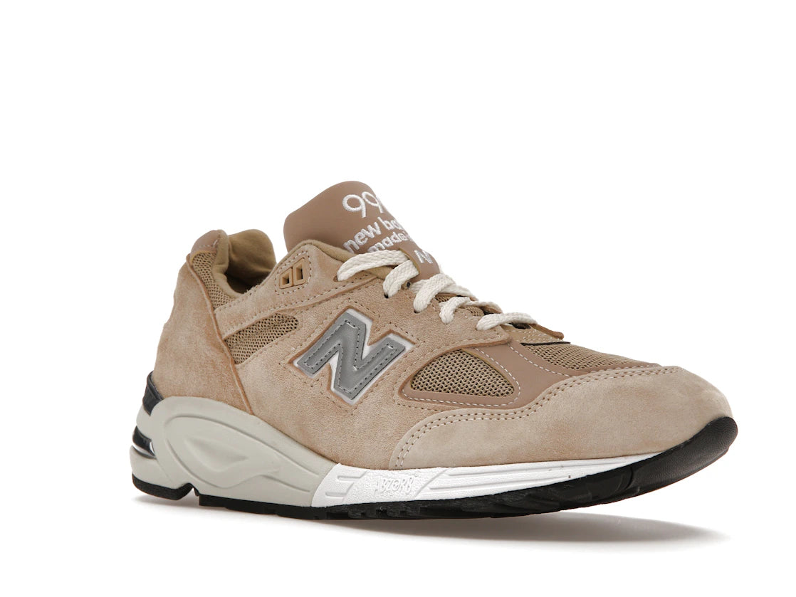 New Balance 990v2 Kith Tannin