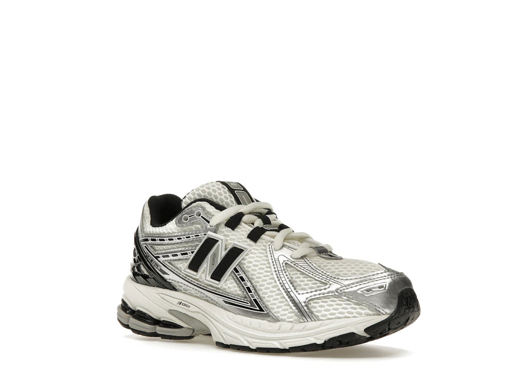 New Balance 1906R Silver Metallic Black