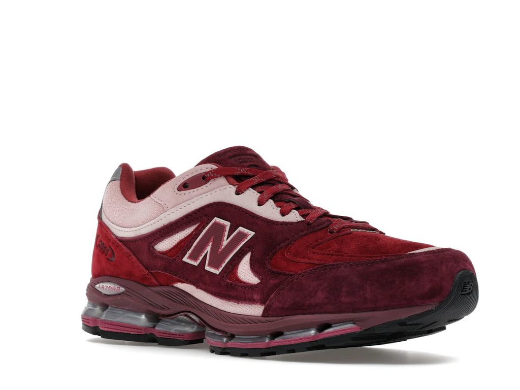 New Balance 2011 Kith Sakura Flower - alternate angle 2
