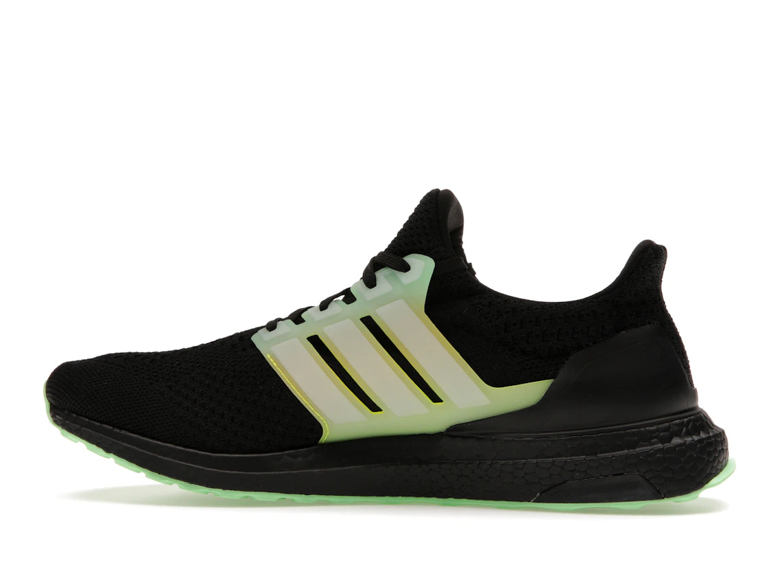 adidas Ultra Boost 5.0 DNA Black Beam Green