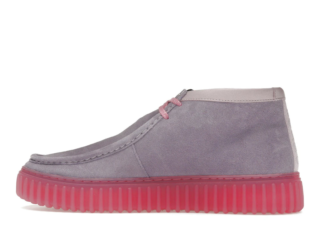 Clarks Torhill Explore Pokémon Mewtwo