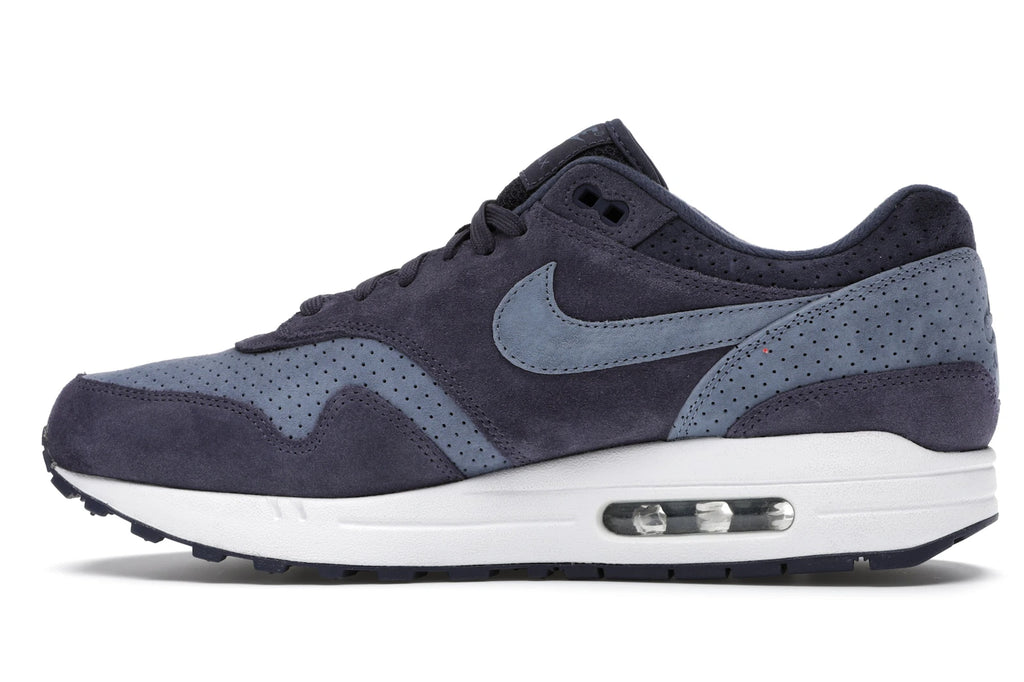 Nike Air Max 1 Indigo Perf - alternate angle 1