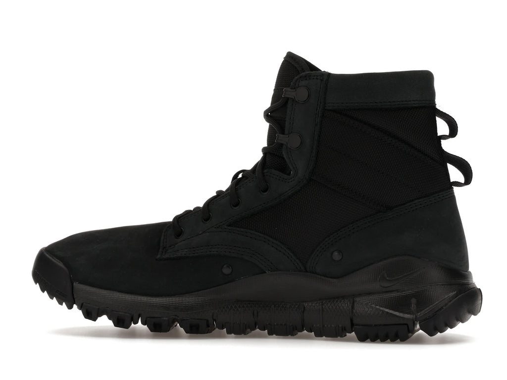 Nike SFB 6 Inch NSW Leather Boot Black - alternate angle 1