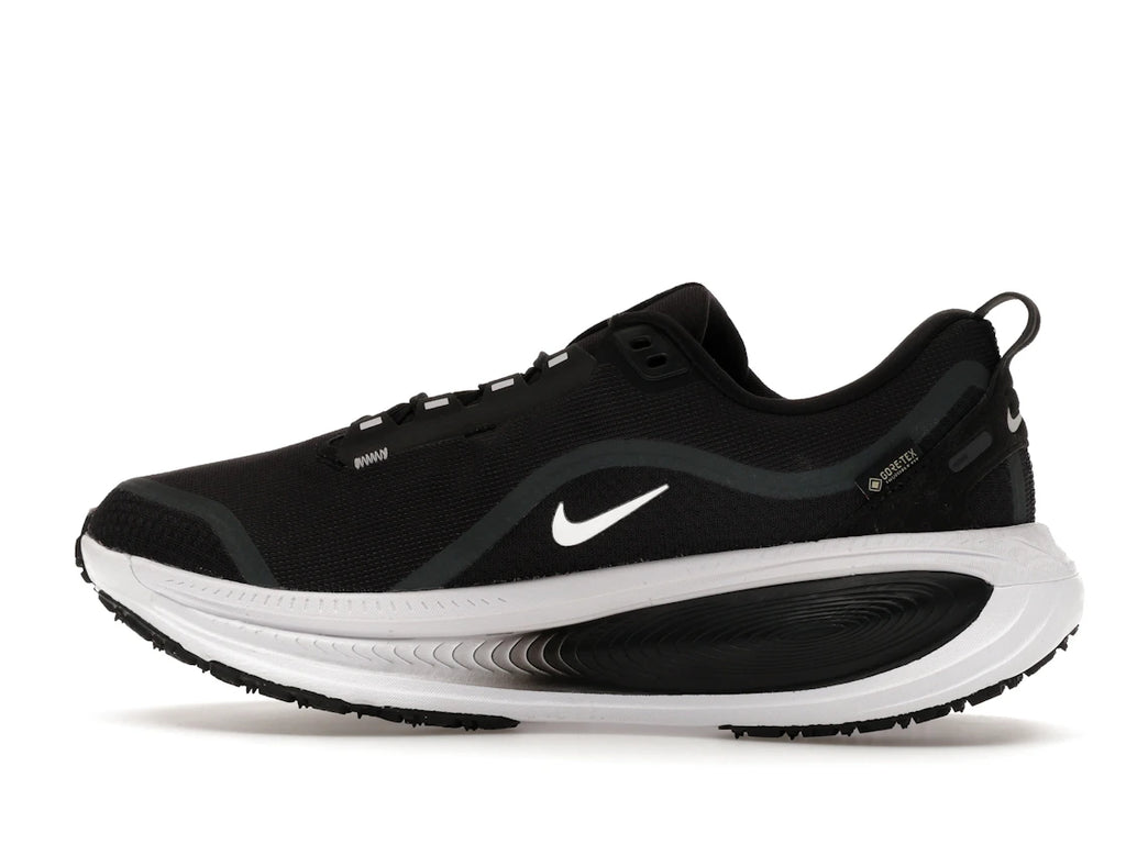 Nike Vomero 18 Gore-Tex Black White Metallic Silver
