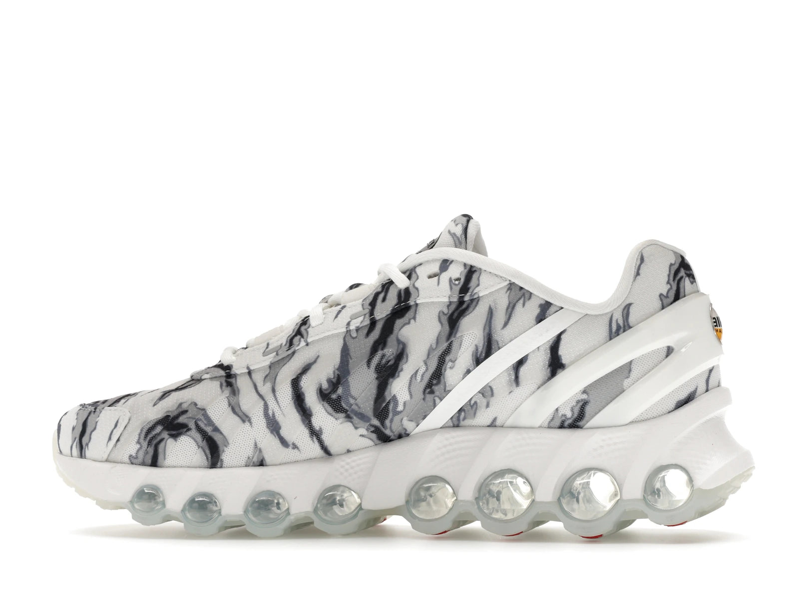 Nike Air Max Dn8 Premium Summit White Cool Grey - alternate angle 1