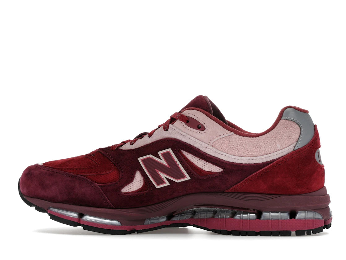 New Balance 2011 Kith Sakura Flower - alternate angle 1
