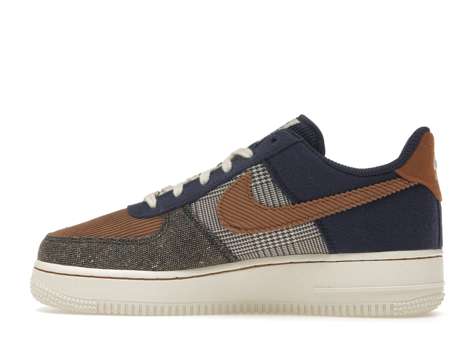 Nike Air Force 1 Low '07 PRM Tweed Midnight Navy Corduroy - alternate angle 1
