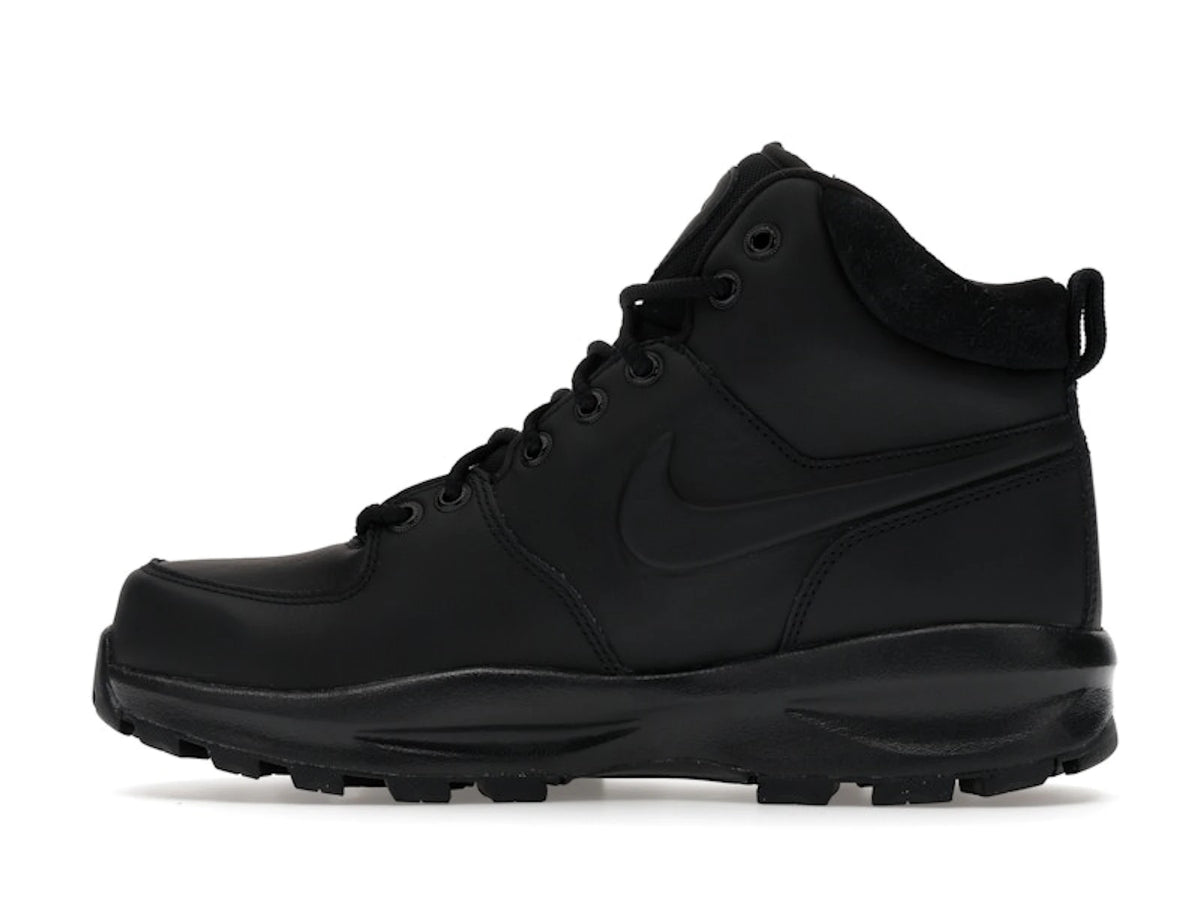 Nike Manoa Leather Triple Black - alternate angle 1