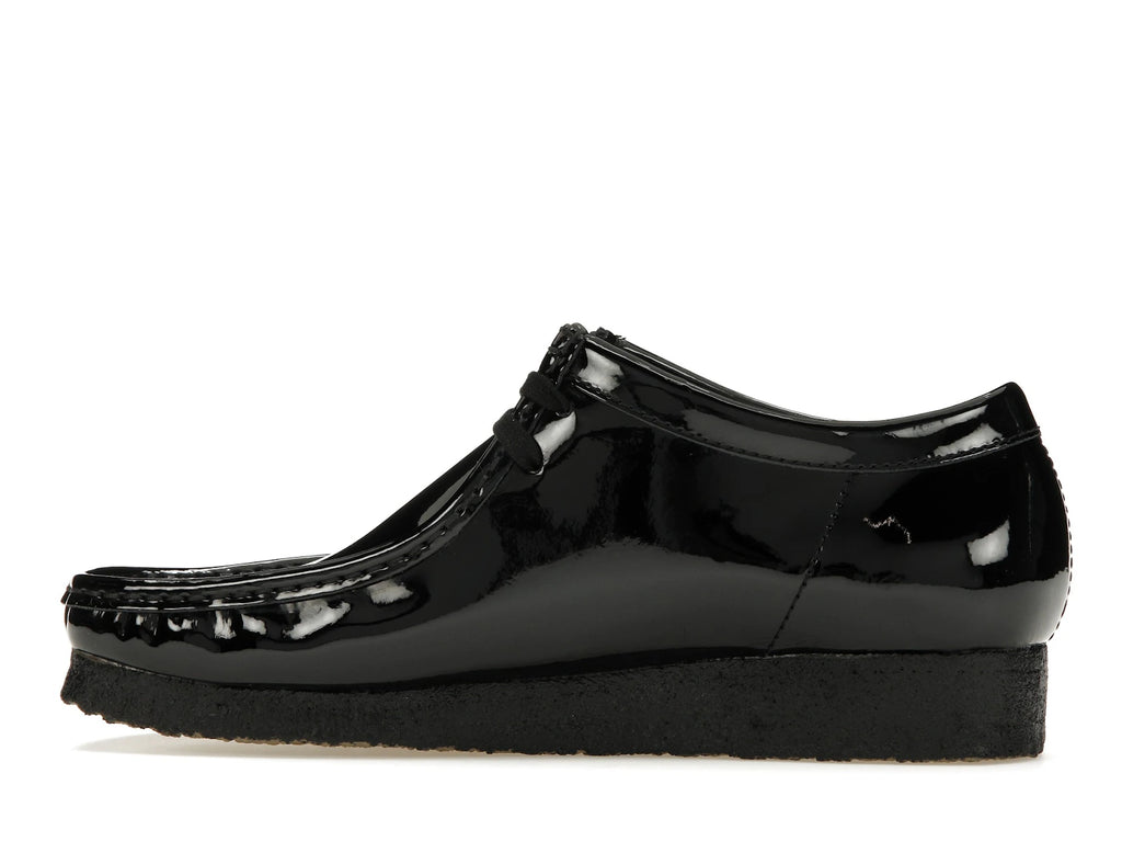 Clarks Originals Wallabee Patent Leather Boot Supreme Black - alternate angle 1