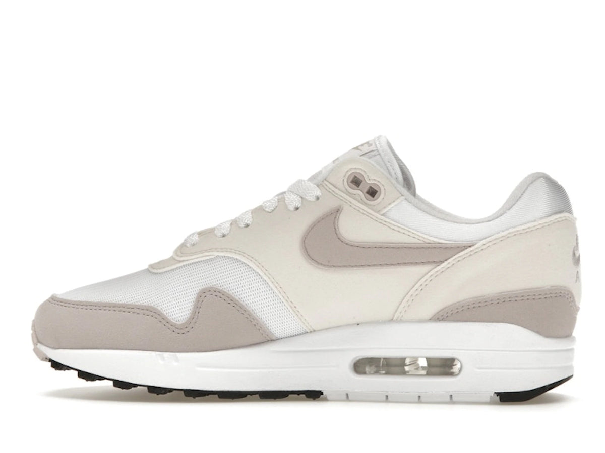 Nike Air Max 1 Platinum Violet - alternate angle 1