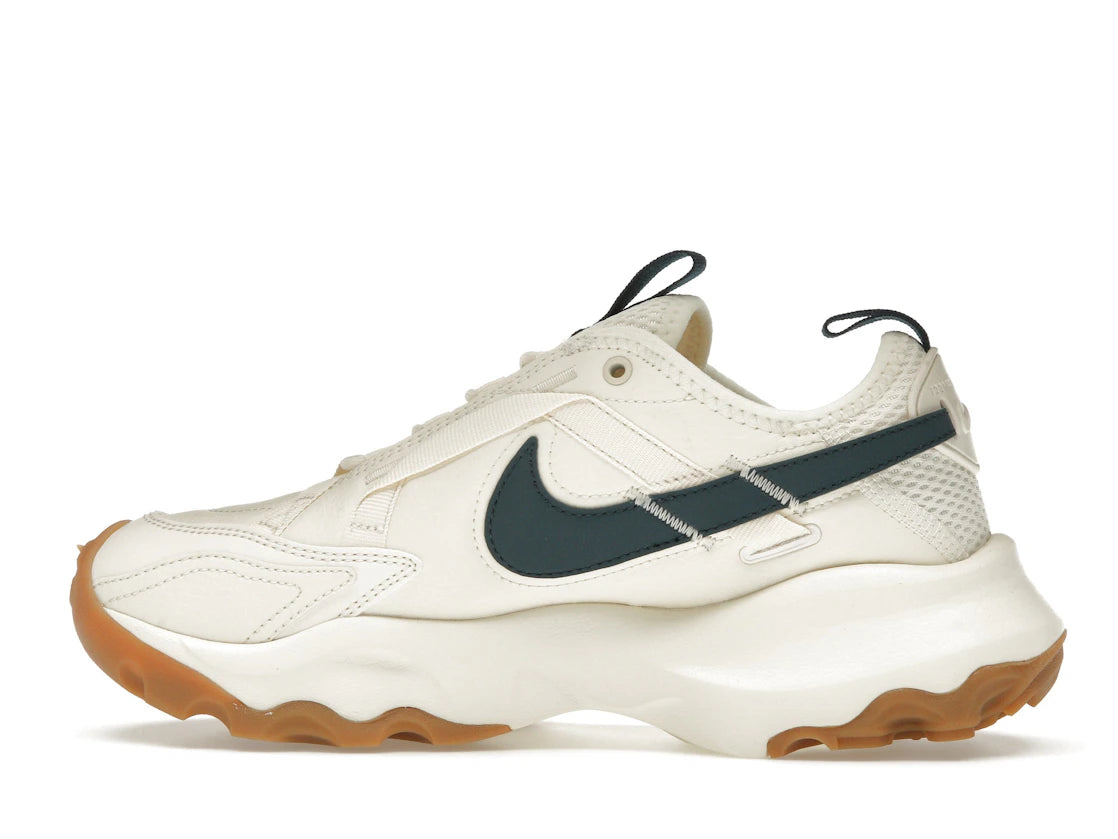Nike TC 7900 Pale Ivory Gum Light Brown Armory Navy