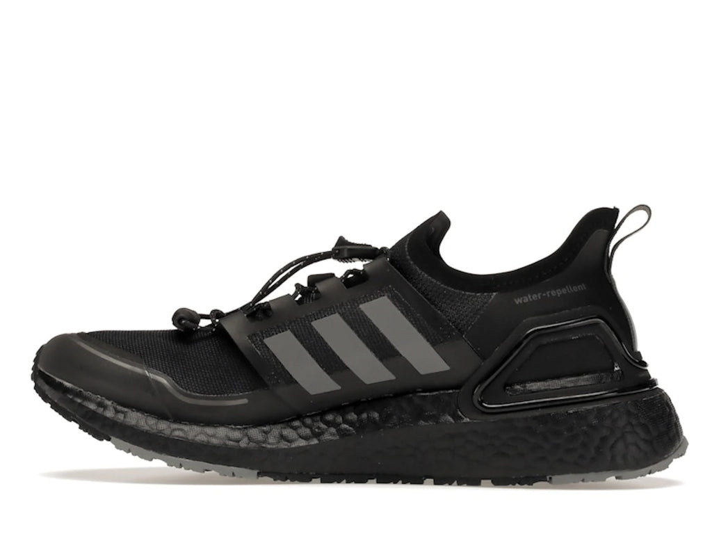 adidas Ultra Boost Winter Rdy Core Black - alternate angle 1
