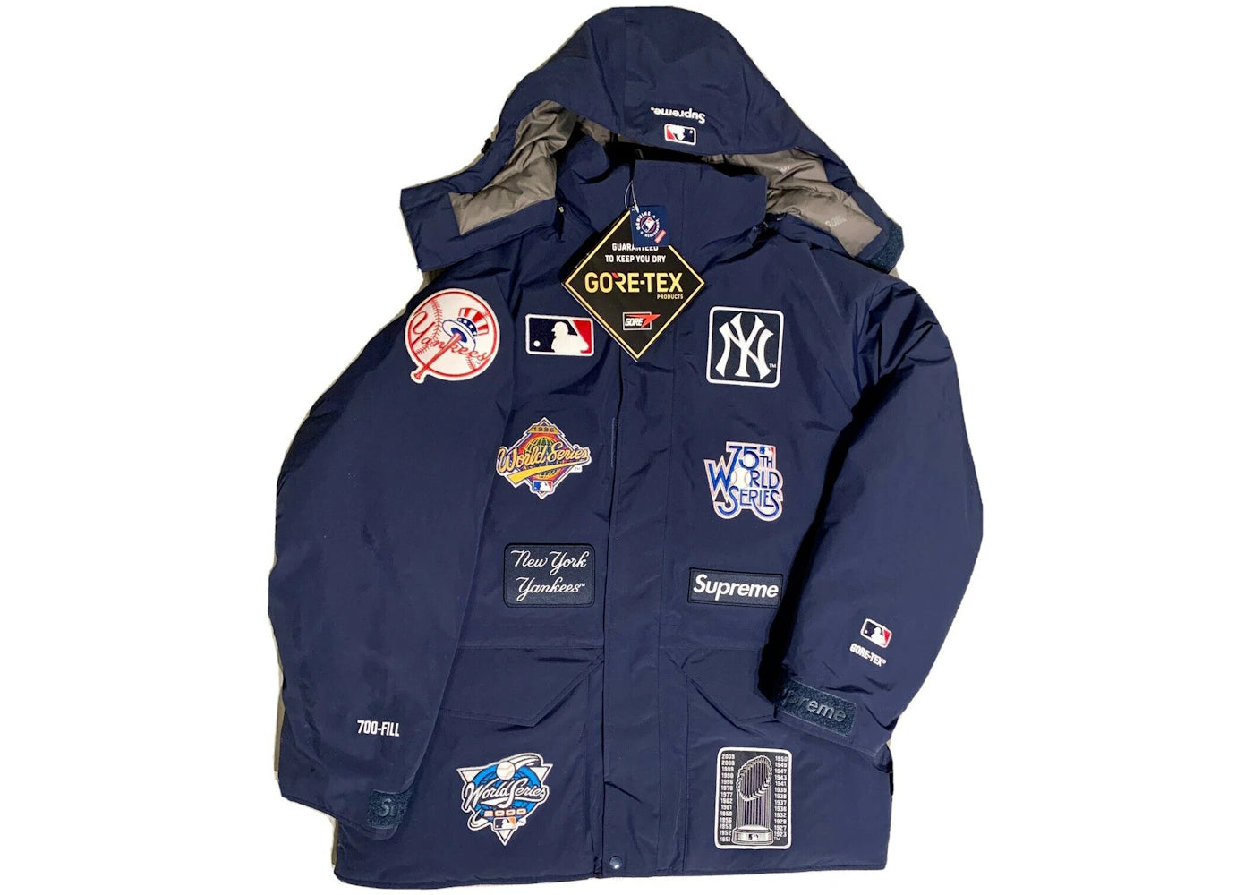Supreme New York Yankees GORE-TEX 700-Fill Down Jacket-Navy